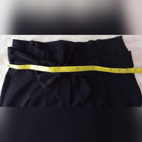 Paperbag Belted Pants - Picture 5 of 6